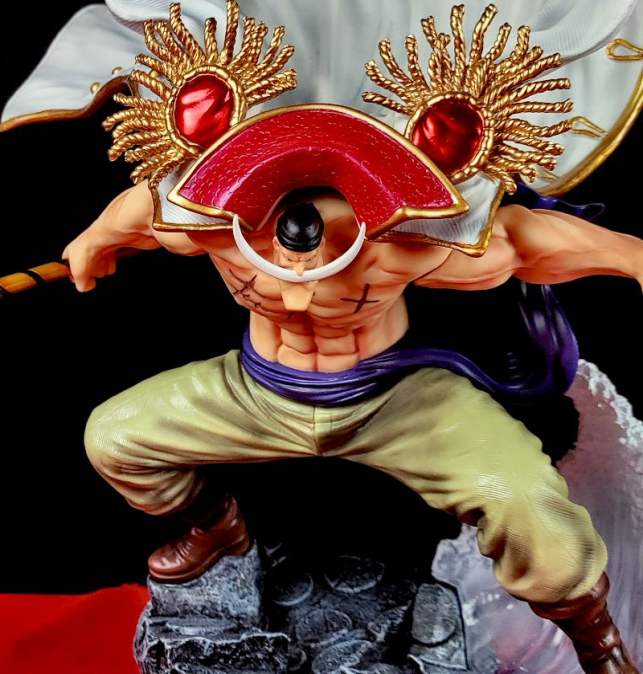 Figura Shirohige One Piece