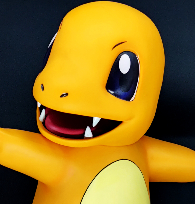 Figura GK Charmander Tamaño...