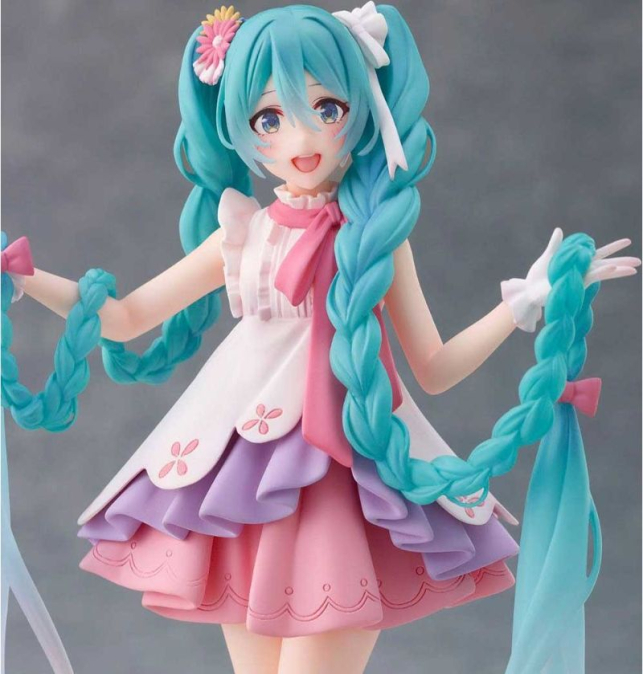 Figura de Miku Hatsune...